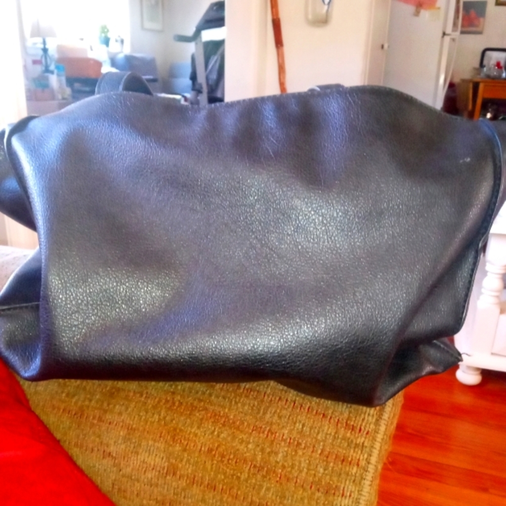 BLACK BAG